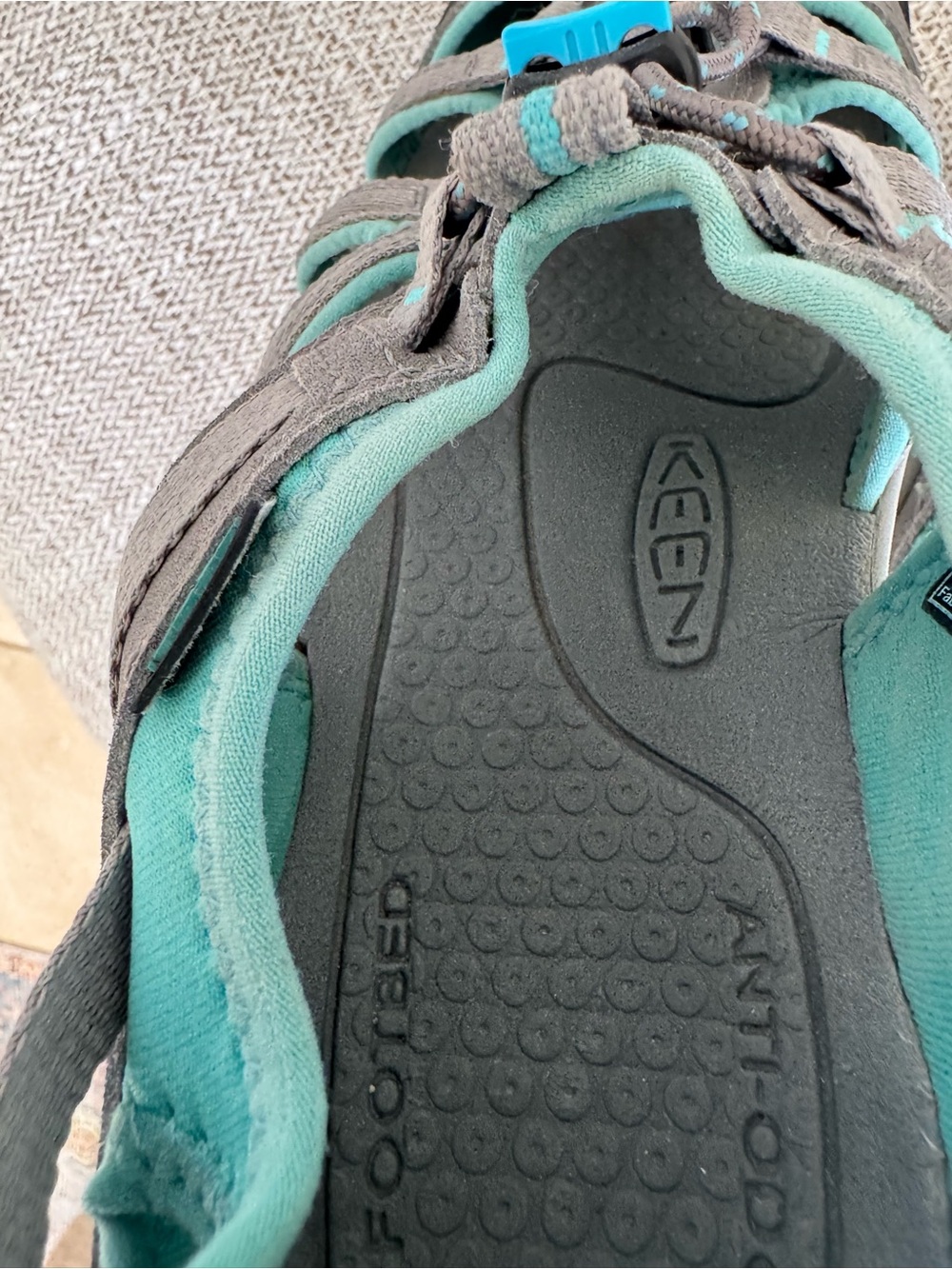 KEEN Whisper Waterproof Hiking Sandals Gray Teal Blue Size 9 - Picture 10 of 11